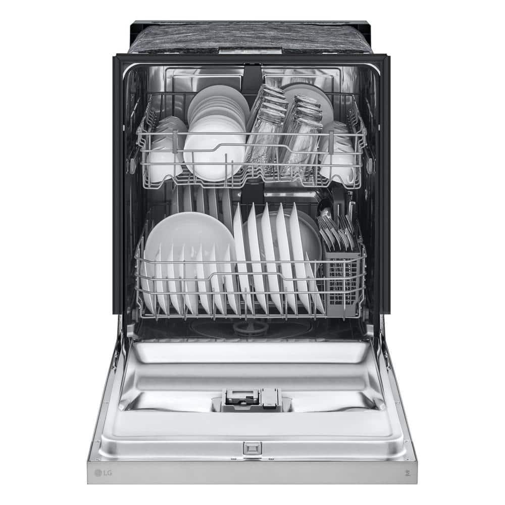LG Front Control Dishwasher With Lodecibel Operation And Dynamic Dry