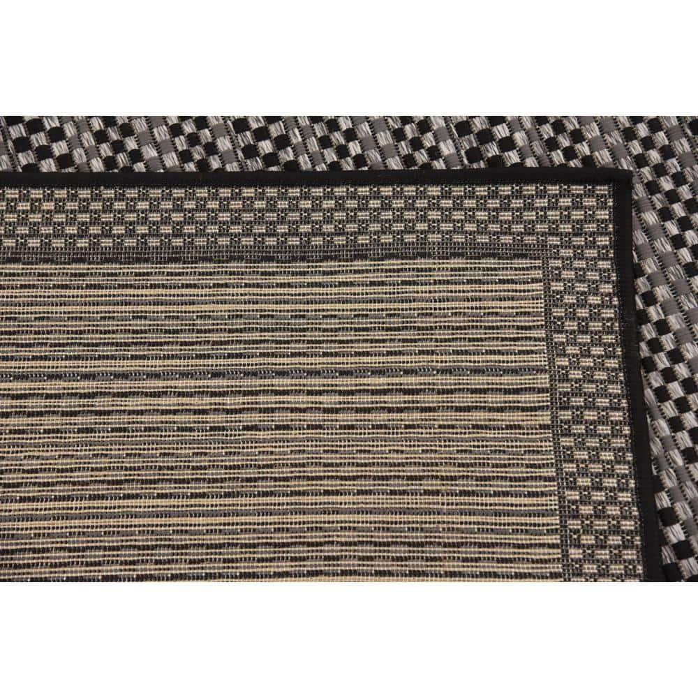 Striped Indoor / Outdoor Rug