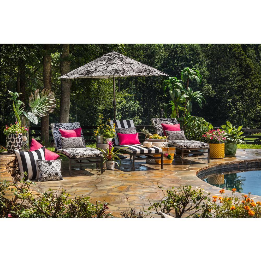 Addie Paisley Indoor/Outdoor Reversible Throw Pillow