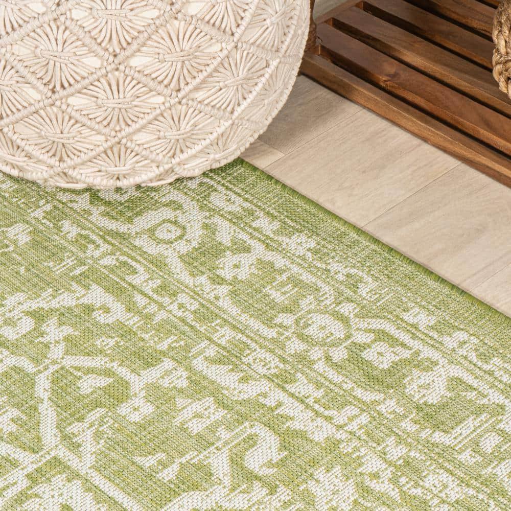 8' x 10' Malta Bohemian Styled Medallion Textured Weave Indoor/Outdoor Area Rug, Green/Cream - JONATHAN Y