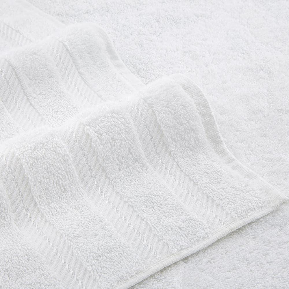 American Soft Linen 4 Pack Hand Towel Set, 100% Cotton, 16 inch by 28 inch, Hand Face Towels for Bathroom, Bright White