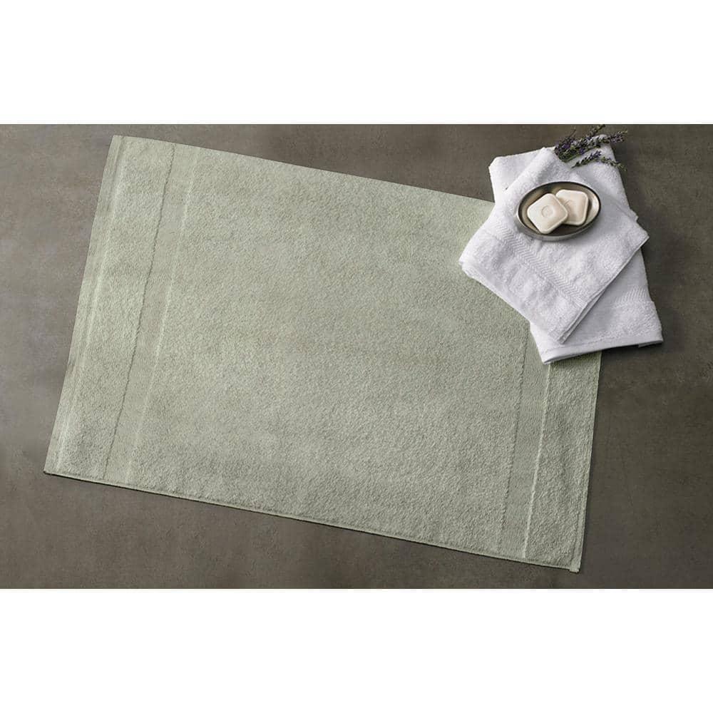 A1HC Feather Touch Quick Dry 20 in. x 33 in. Green Tint Solid 100% Organic Cotton 900 GSM Rectangle Bath Mat