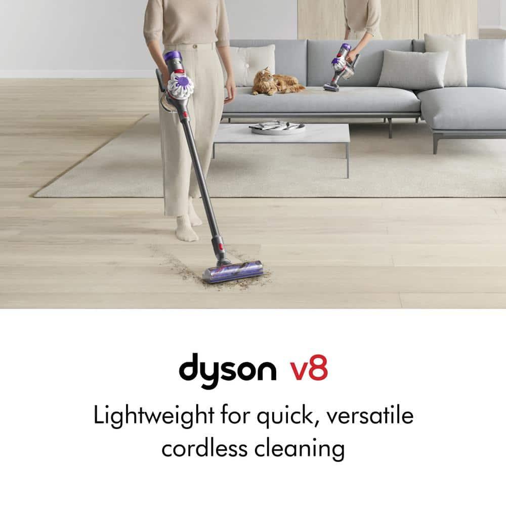 Dyson V8 Cordless Vacuum with 5 Extra Accessories