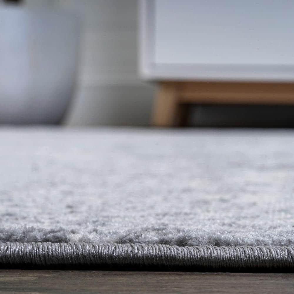 5' X 8' Modern Persian Vintage Medallion Area Rug, Gray/Ivory - JONATHAN Y