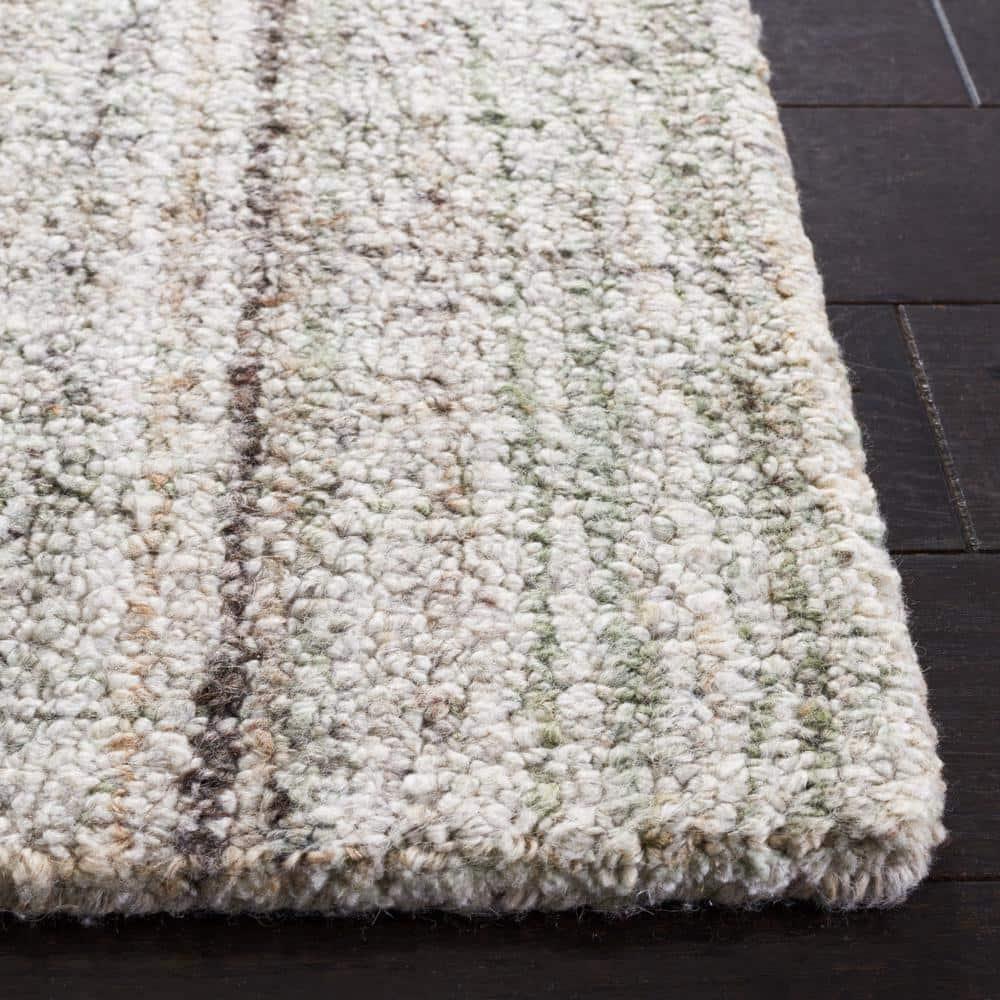 Abstract ABT143 Handmade Indoor Area Rug - Green/Sage - 6'x9' - Safavieh