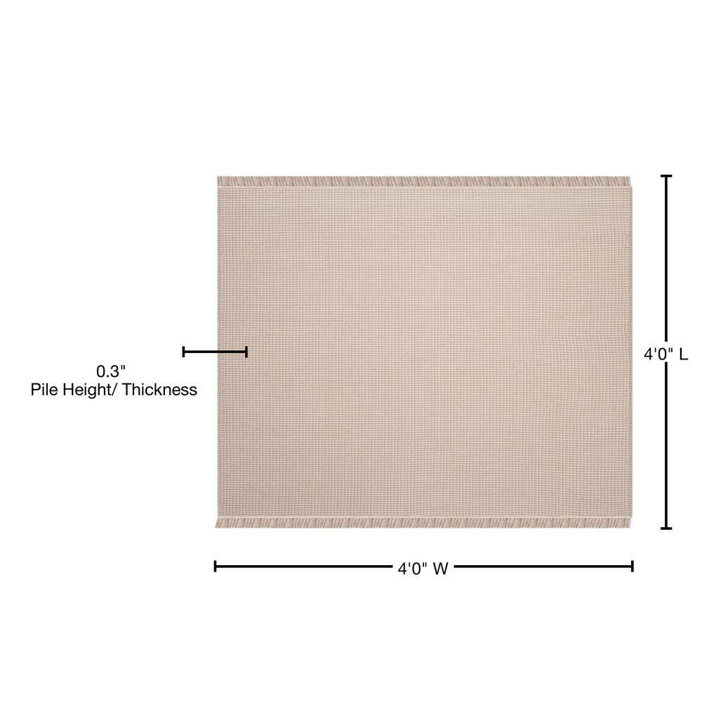 Montauk MTK340 Hand Woven Indoor Accent Rug - Ivory/Grey - 4'x4' - Safavieh