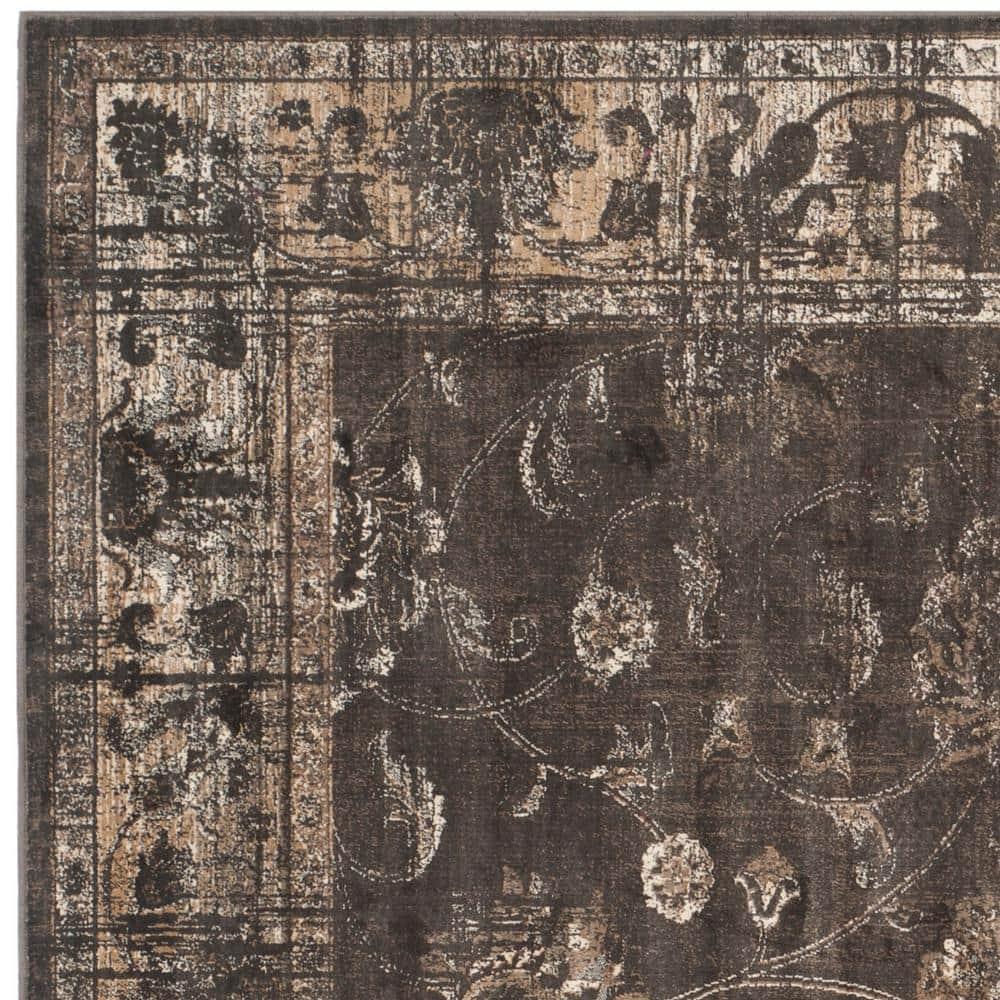 SAFAVIEH Vintage Jaxon Traditional Area Rug, Soft Anthracite, 8' x 8' Square