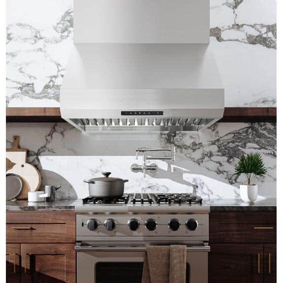 30" 540 CFM Versatile Under Cabinet or Wall Mounted Range Hood in Stainless Steel with Smart Feature