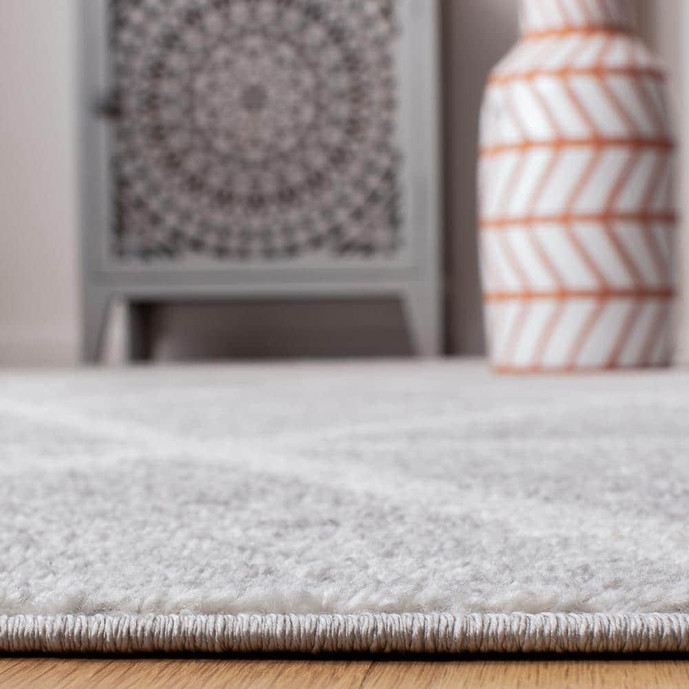 Union Rustic Garay Performance Geometric Rug