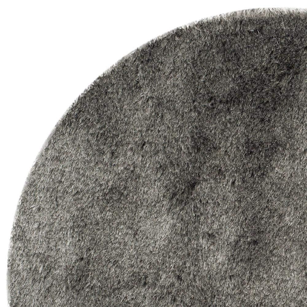 Shag SG511 Hand Tufted Area Rug - Silver - 5' round - Safavieh.