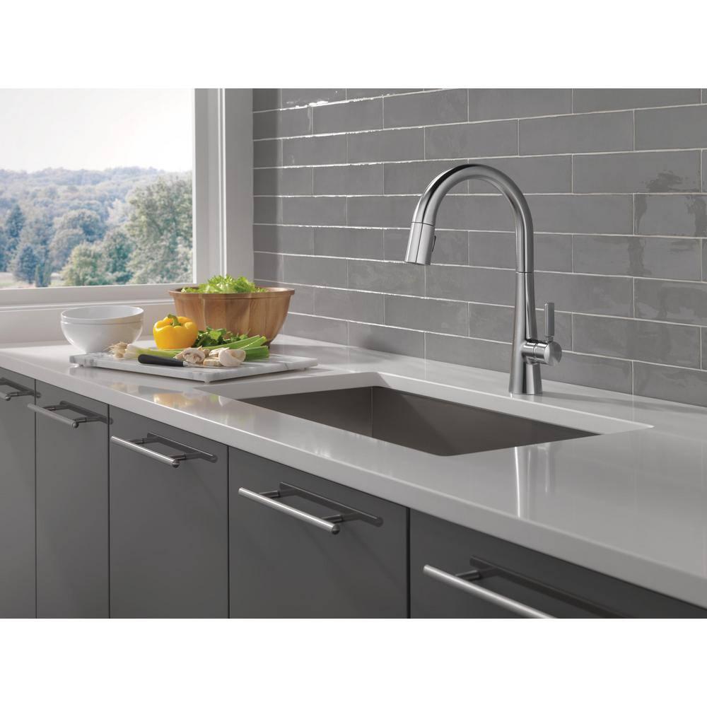 Monrovia Pull Down Single Handle Kitchen Faucet