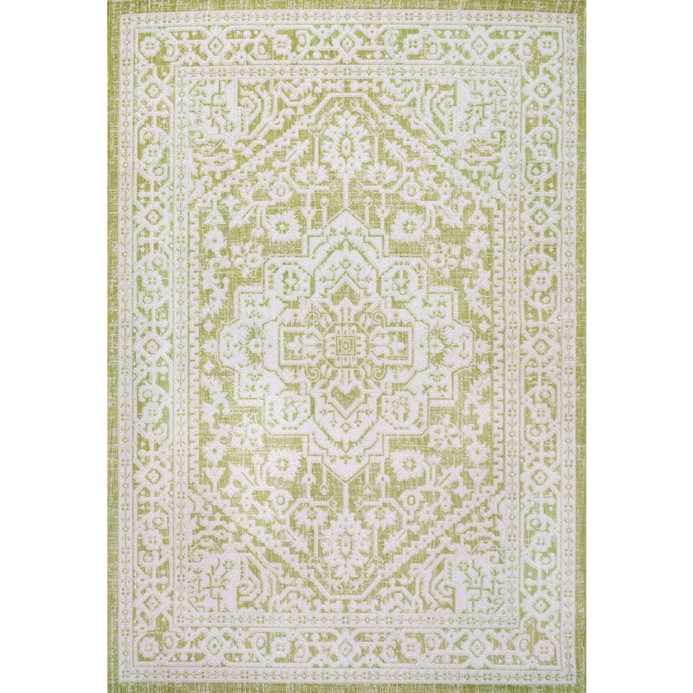 4' x 6' Sinjuri Medallion Textured Weave Indoor/Outdoor Area Rug, Green/Cream - JONATHAN Y