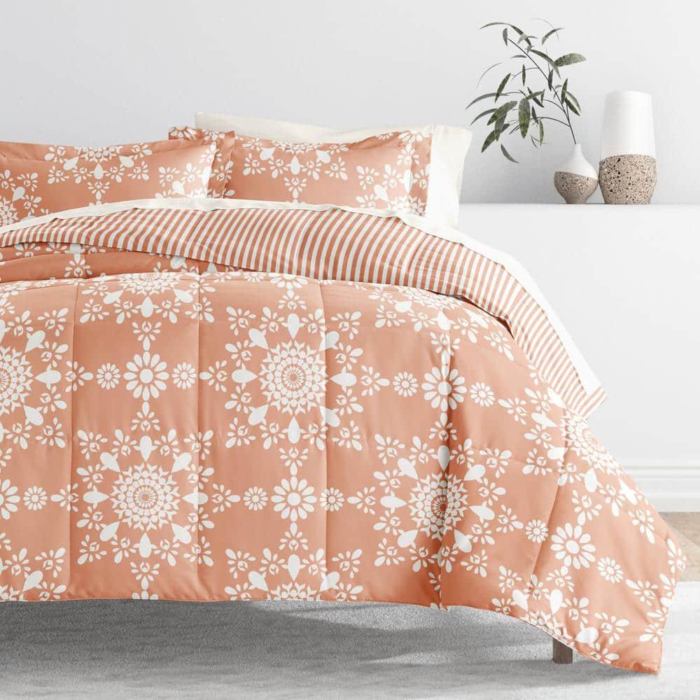 7-Piece Bedding Bundle - Pattern Comforter and Sheet Set