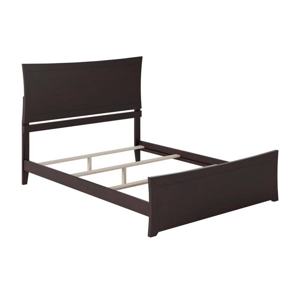 Metro Queen Size Bed with Matching Footboard & Charging Station in Espresso