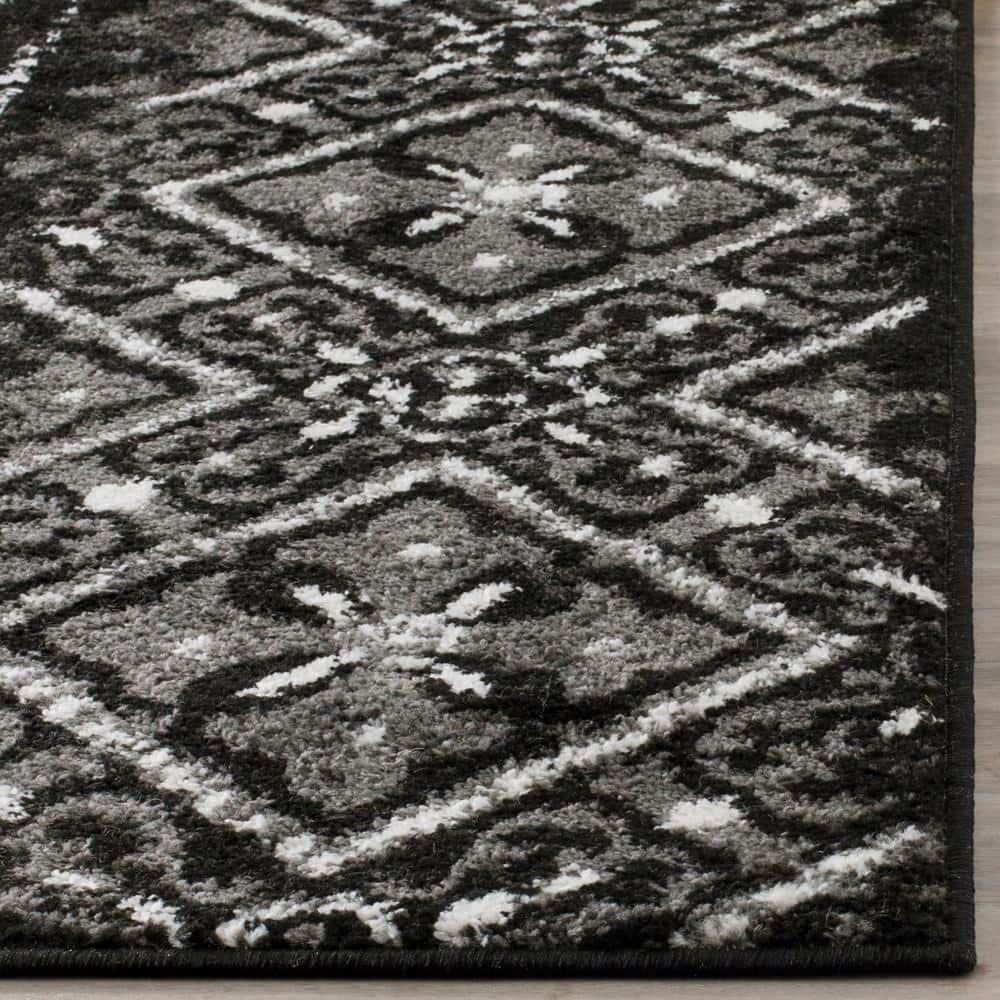 Adirondack ADR111 Machine Made Indoor Area Rug - Black/Silver - 6'x9' - Safavieh