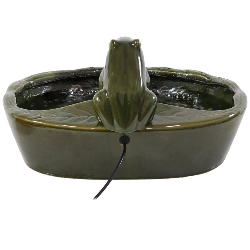 Sunnydaze Outdoor Solar Powered Ceramic Spitting Frog Water Fountain with Submersible Pump - 7" - Green
