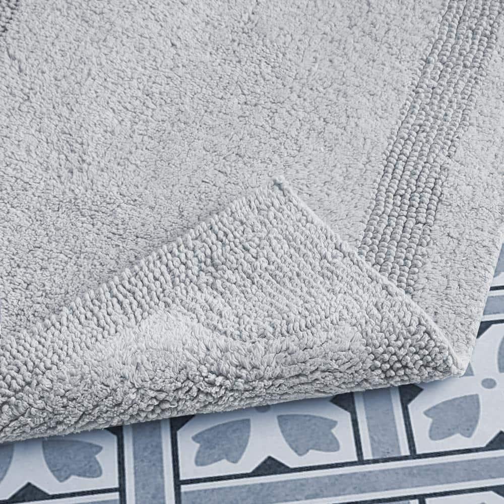Laura Ashley Reversible Cotton 21 x 34 in. Bath Mat, Light Grey
