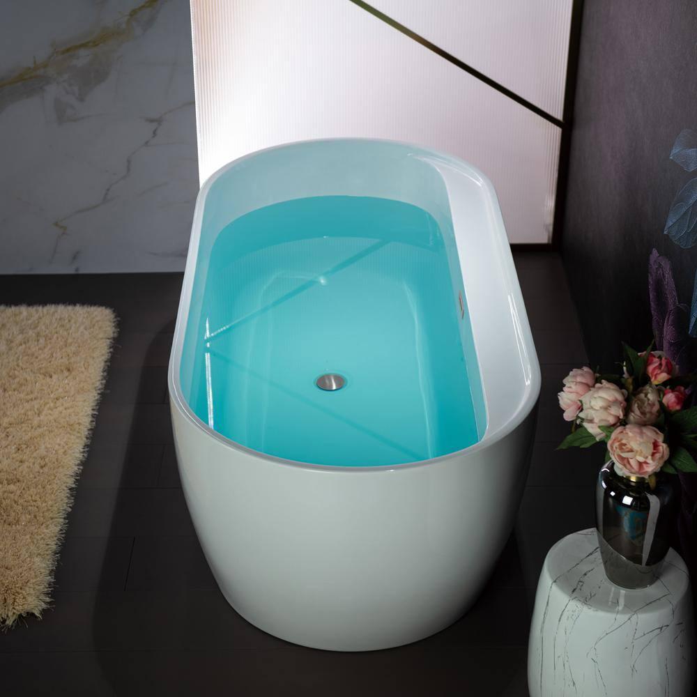 67" x 31.5" Freestanding Soaking Acrylic Bathtub