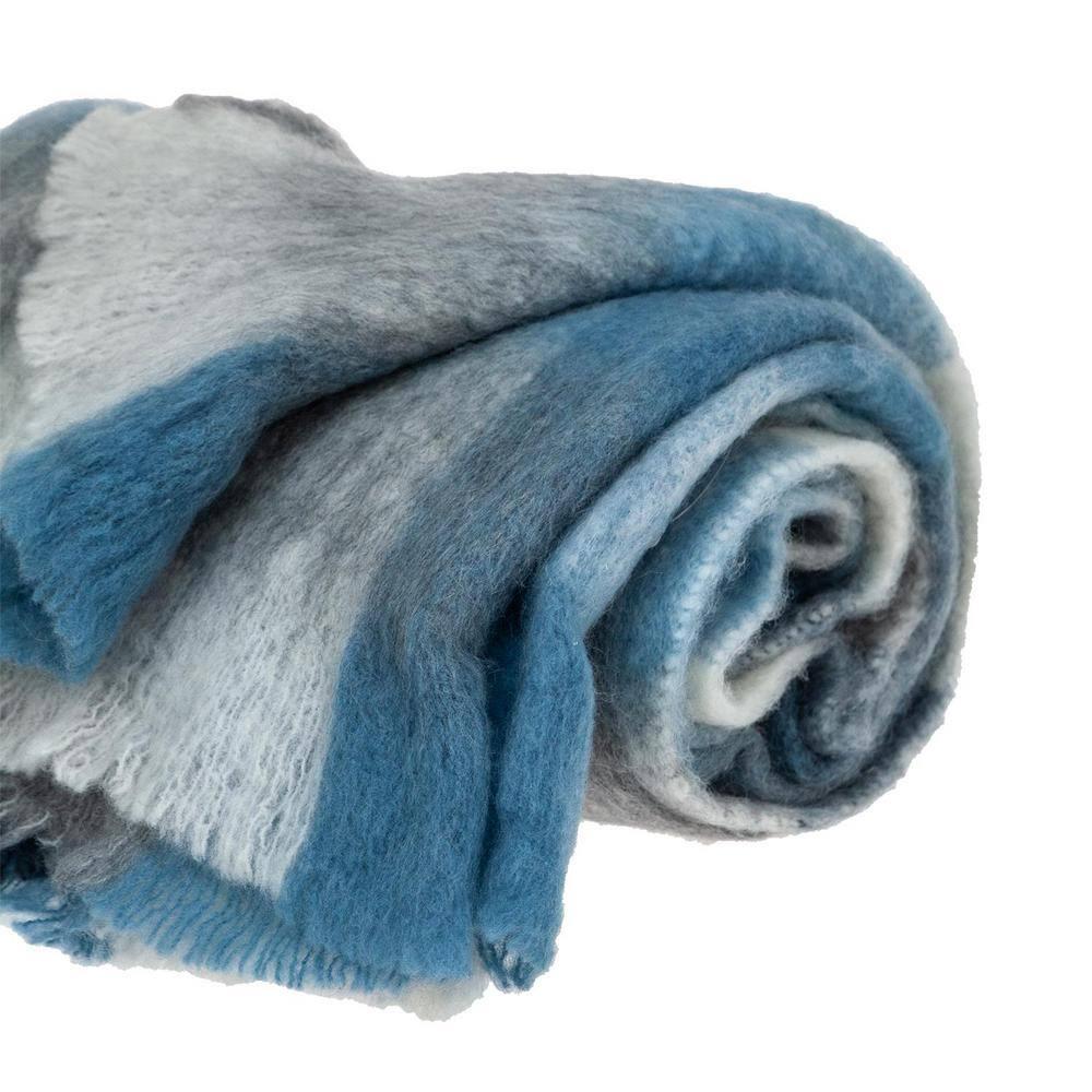Cabino Lodge Hand Woven Throw Blanket