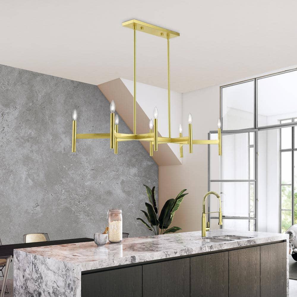 Heyes 8 - Light Classic / Traditional Chandelier