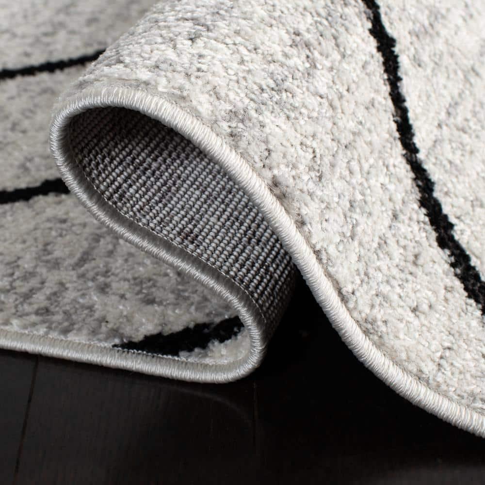 Garica Performance Geometric Rug