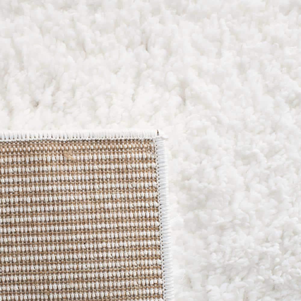 August Shag 900 AUG900 Power Loomed Indoor Accent Rug - White - 3'x5' - Safavieh