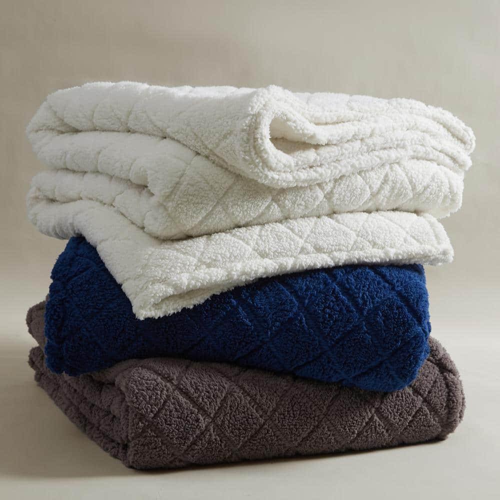 Cathay Home Coleman Oversize Diamond Quilted Teddy Sherpa Fleece Throw Blanket/Bedspread - Home, Sofa, Couch, Outdoor, Travel, Stadium, Sports, Camping, Hiking - Charcoal Brown, Full/Queen (90"x90")