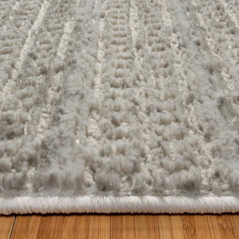 Adirondack ADR113 Machine Made Indoor Area Rug - Ivory/Silver - 6'x9' - Safavieh