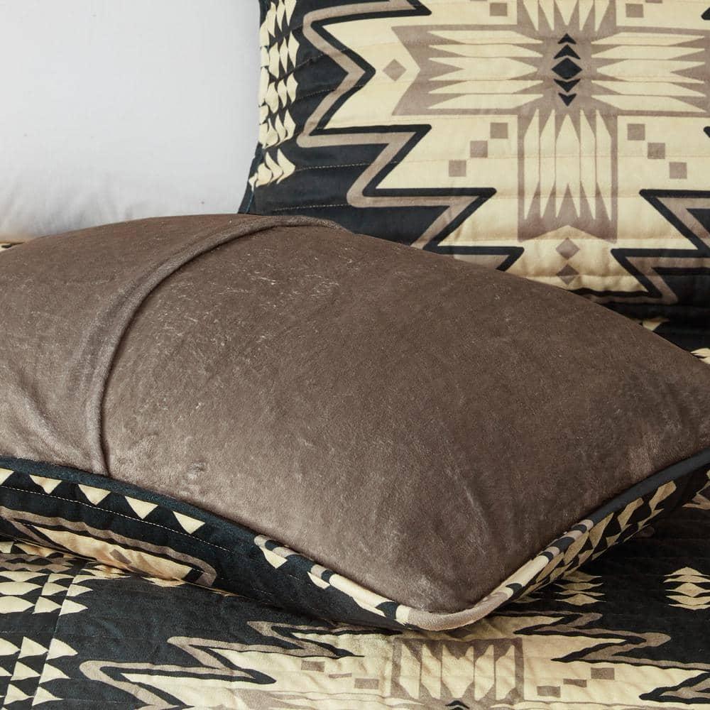 Woolrich Woolrich Sierra Oversized Print Plush Quilt Set