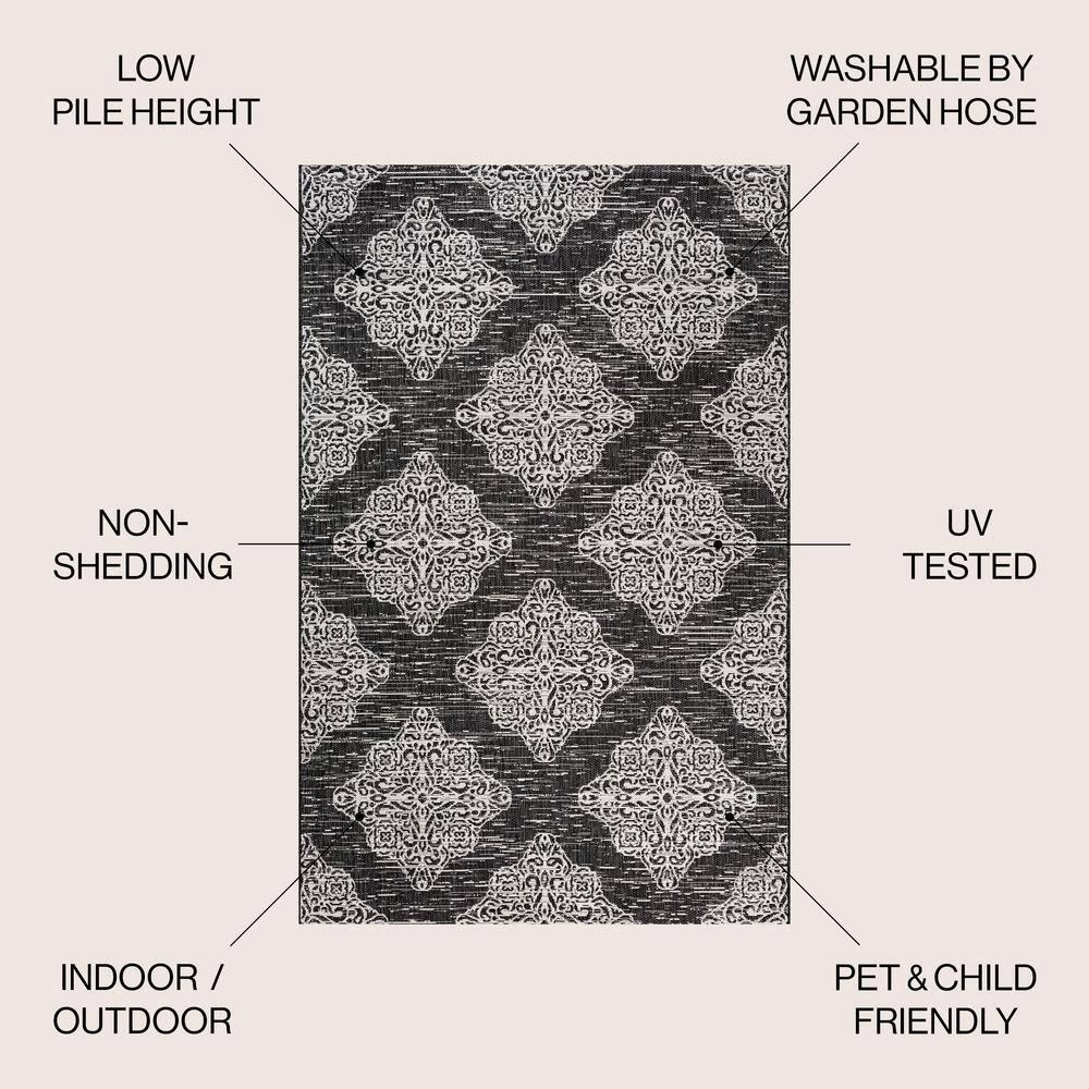 JONATHAN Y SMB121B-3 Tuscany Ornate Medallions Black/Ivory 3 ft. x 5 ft. Indoor/Outdoor Area Rug, Casual, Pet Friendly, Stain Resistant, Easy to Clean, for Patio, Living Room; Kitchen, Bedroom