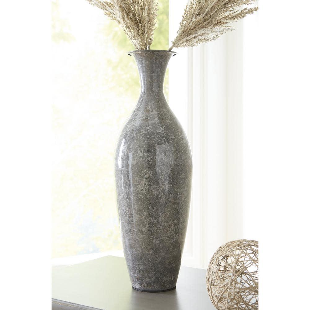 Signature Design by Ashley Traditional Brockwich Vase  Antique Gray