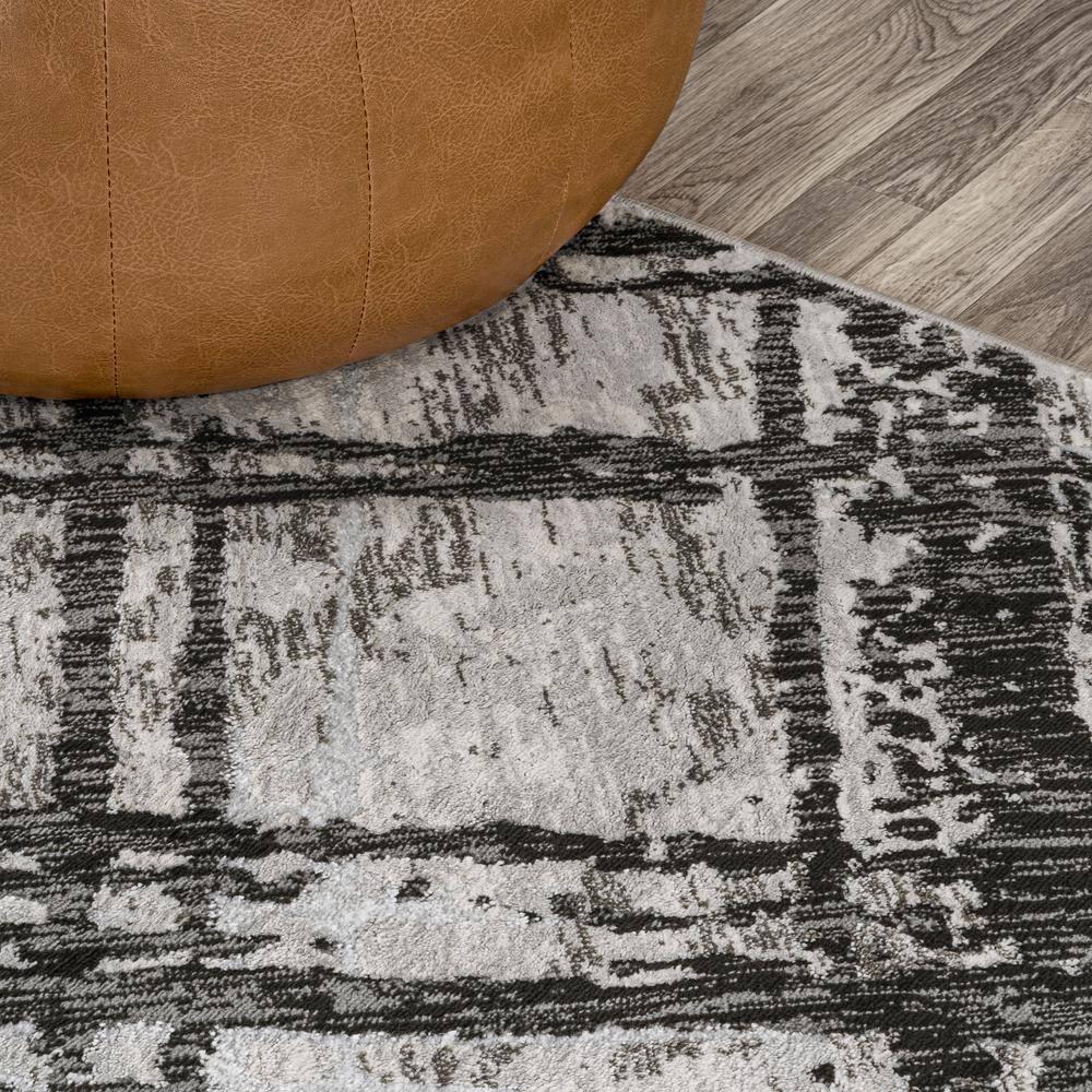 JONATHAN Y Slant Modern Abstract Black/Gray 8 ft. x 10 ft. Area Rug