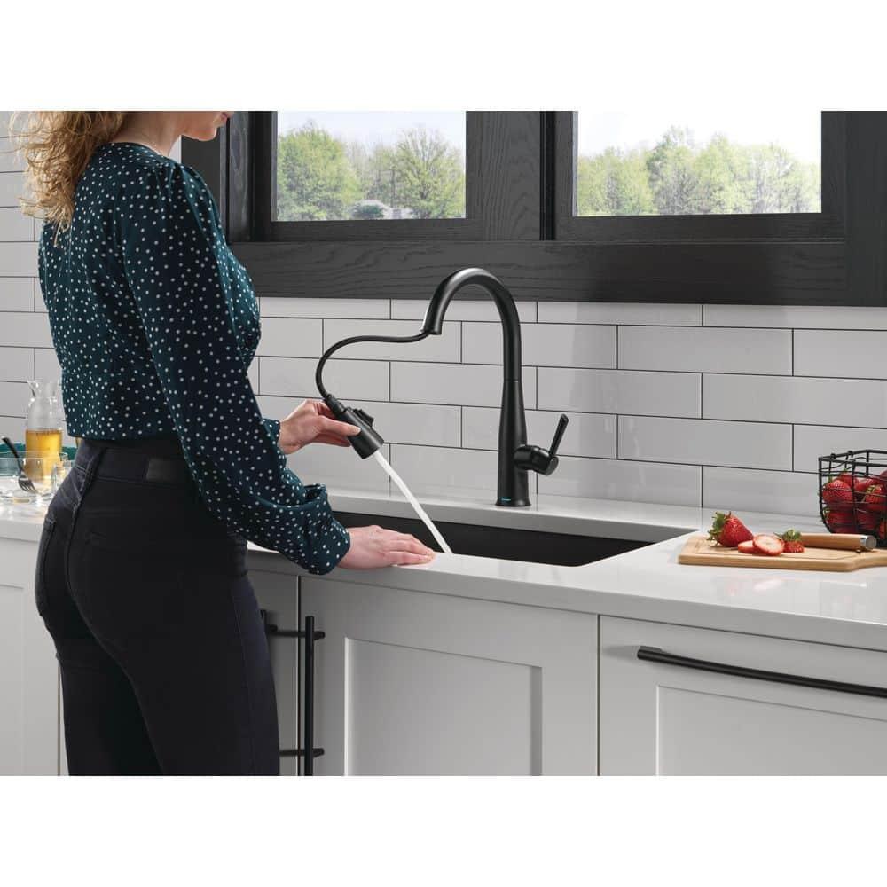 Delta 9113TL-BL-DST Essa Touch2O Kitchen Sink Faucet with Touchless Technology