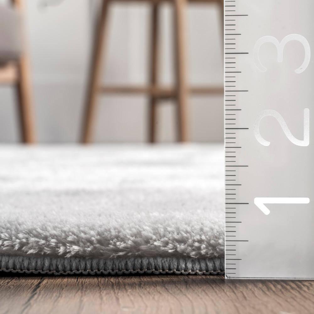 nuLOOM 2' x 3' Cozy Plush SuperiorWash Area Rug, Machine Washable, Non-Slip, Soft Fluffy Shag Carpet for Living Room Bedroom Nursery, Loni Light Grey