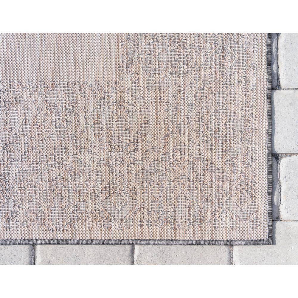 Unique Loom 4' 1 x 6' 1 Rectangle Indoor/Outdoor Border Charcoal Gray Area Rug