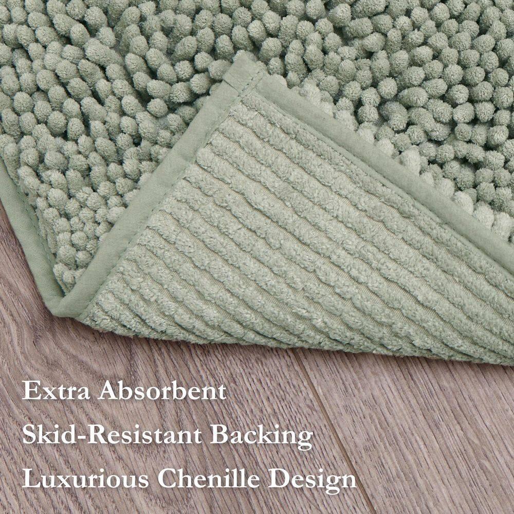 Resort Collection Chenille Plush Loop Bath Mats