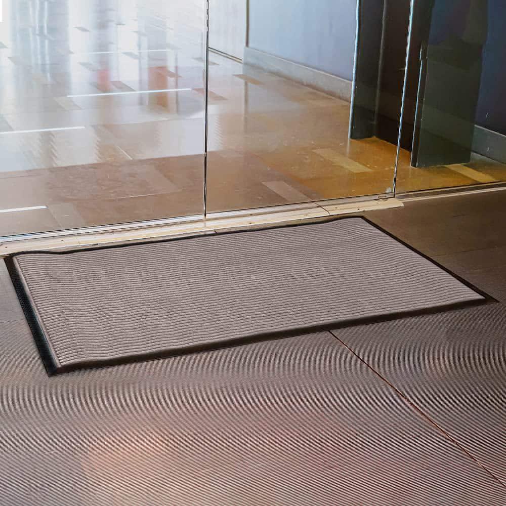 Envelor Front Door Mat Indoor Outdoor Entrance Doormat Non Slip Durable Floor Mat for Entry Mat Kitchen Rugs Home Decor Rugs Heavy Duty Mat Welcome Mat, 48 x 72 Inches, Maroon