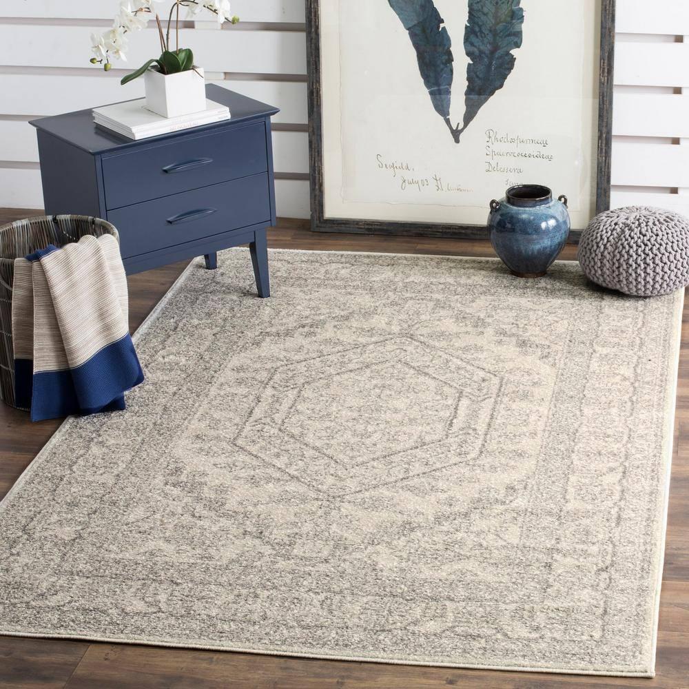 Adirondack ADR108 Power Loomed Area Rug - Ivory/Silver - 4'x6' - Safavieh.