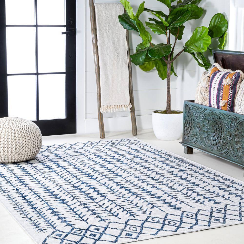3'x5' Tokay Bohemian Styled Geometric Indoor/Outdoor Area Rug, Ivory/Blue - JONATHAN Y