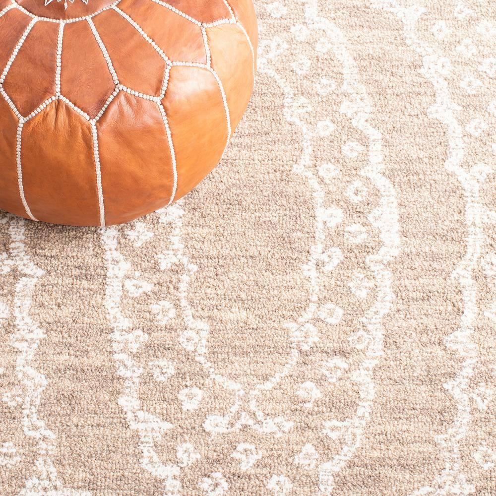 Ebony EBN306 Hand Tufted Indoor Area Rug - Ivory/Brown - 4'x6' - Safavieh