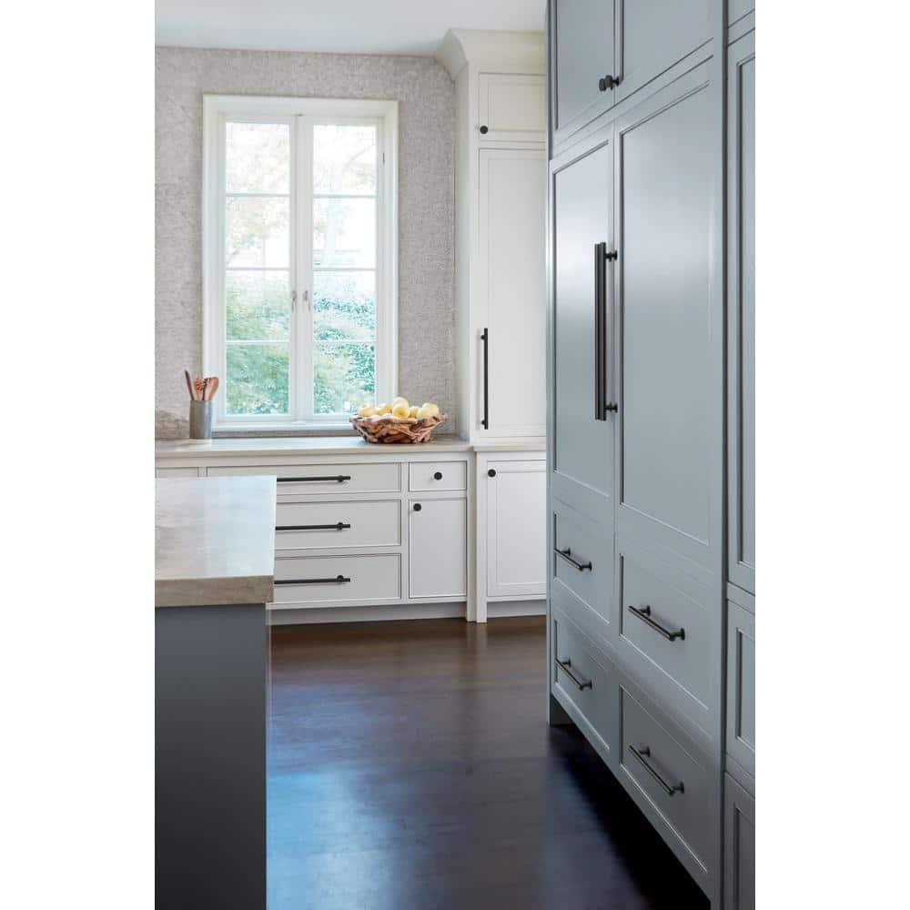 Amerock Radius 18 inch (457mm) Center-to-Center Matte Black Appliance Pull