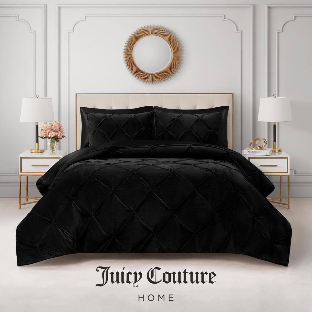Juicy Couture Juicy Couture Kiss Pleat Plush Micromink Comforter Sets
