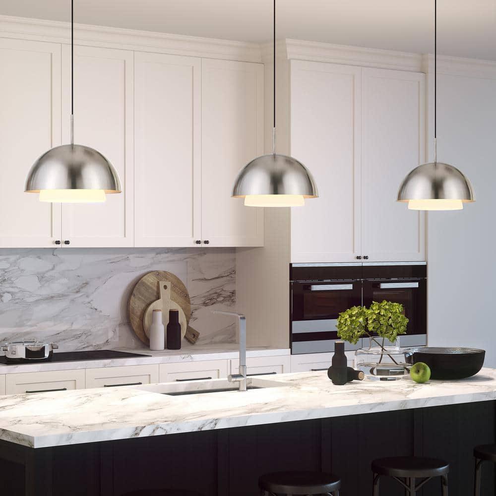 Evelyn&Zoe 15" Brushed Nickel Metal/Glass Pendant