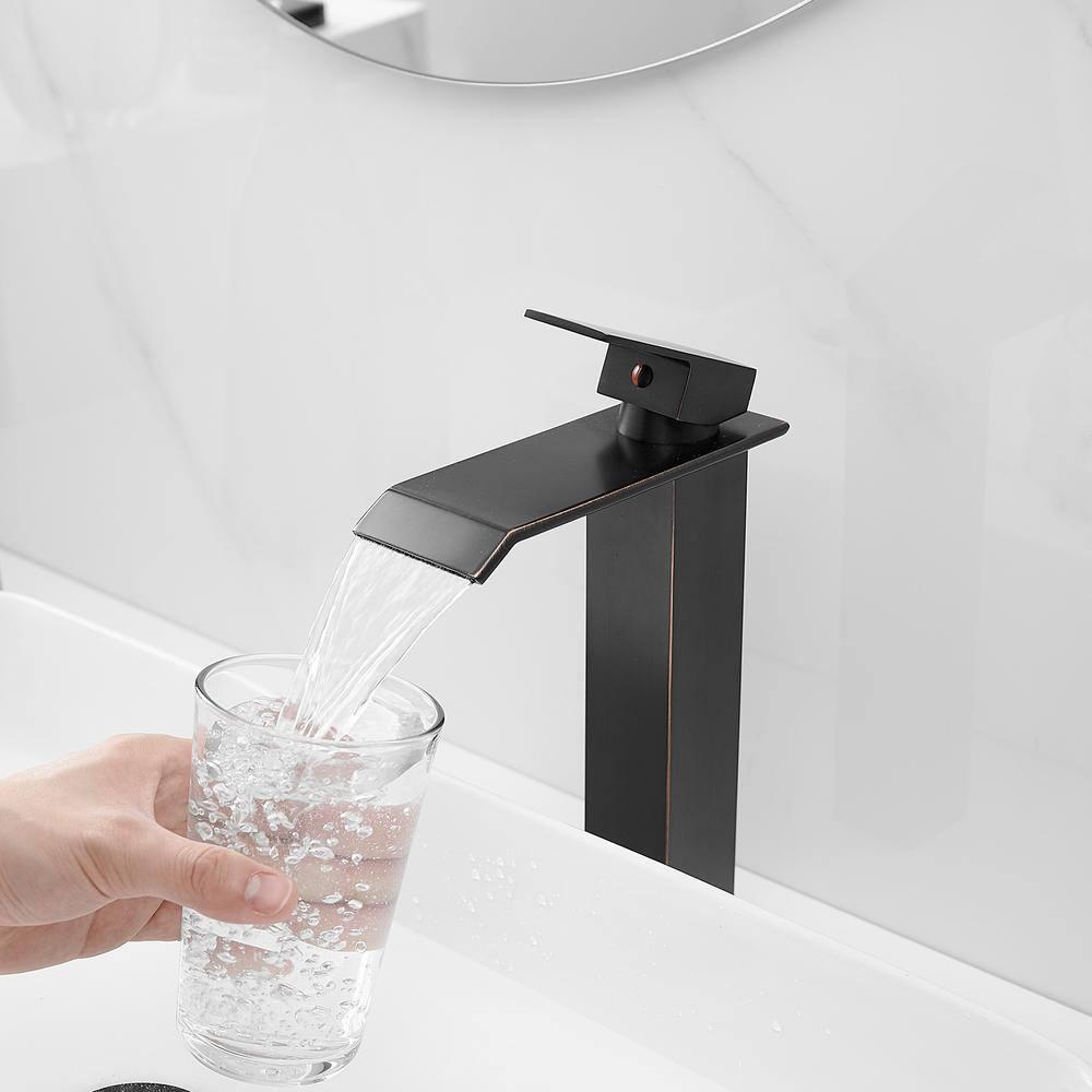 Vessel Sink Faucet Single-handle Bathroom Faucet with Drain Assembly