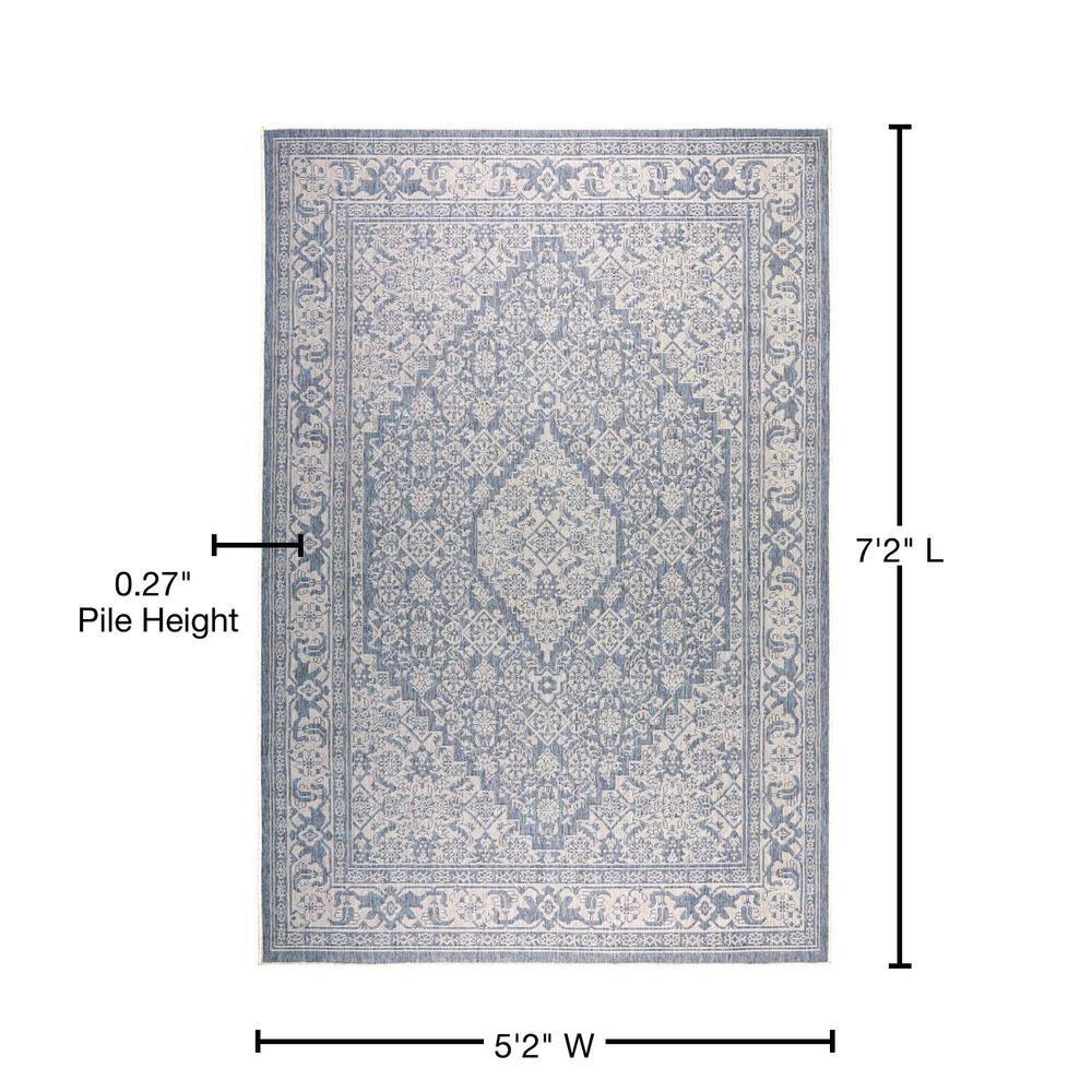 Persian Persian Inspired Blue/Gray Area Rug