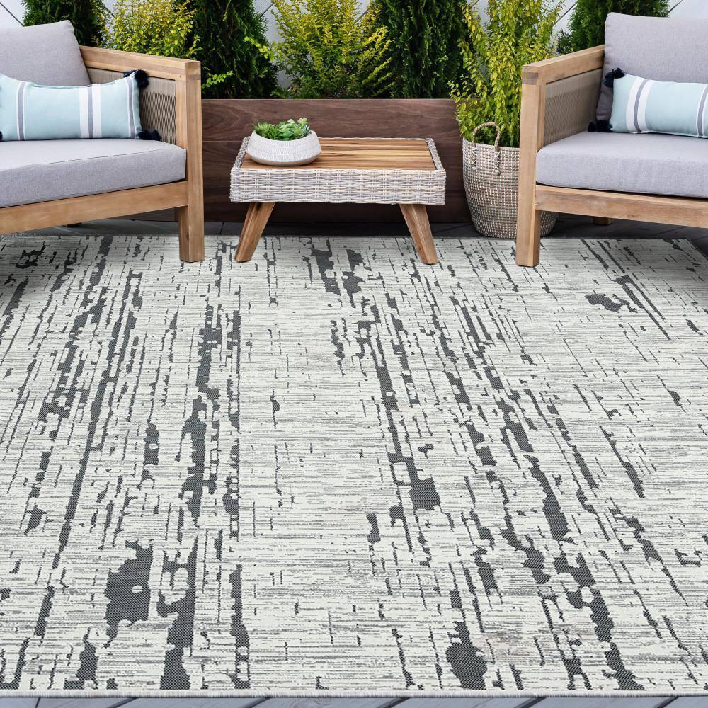 Tayse Breeze Area Rug BRZ1203 Contemporary Black Outdoor Banded 5' 3" x 7' 3" Rectangle