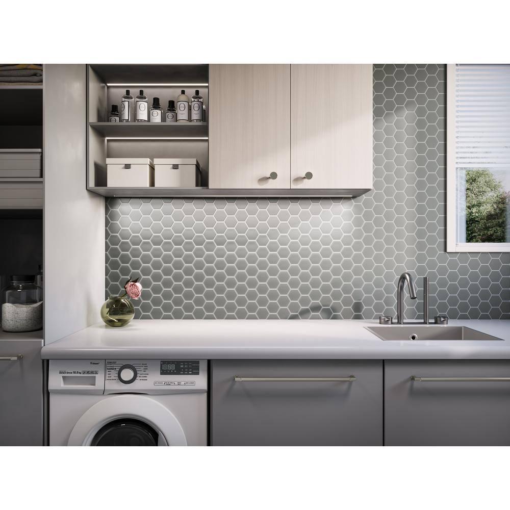 3" Beehive 10.25in.x11.75in. Glass Mosaic Tile