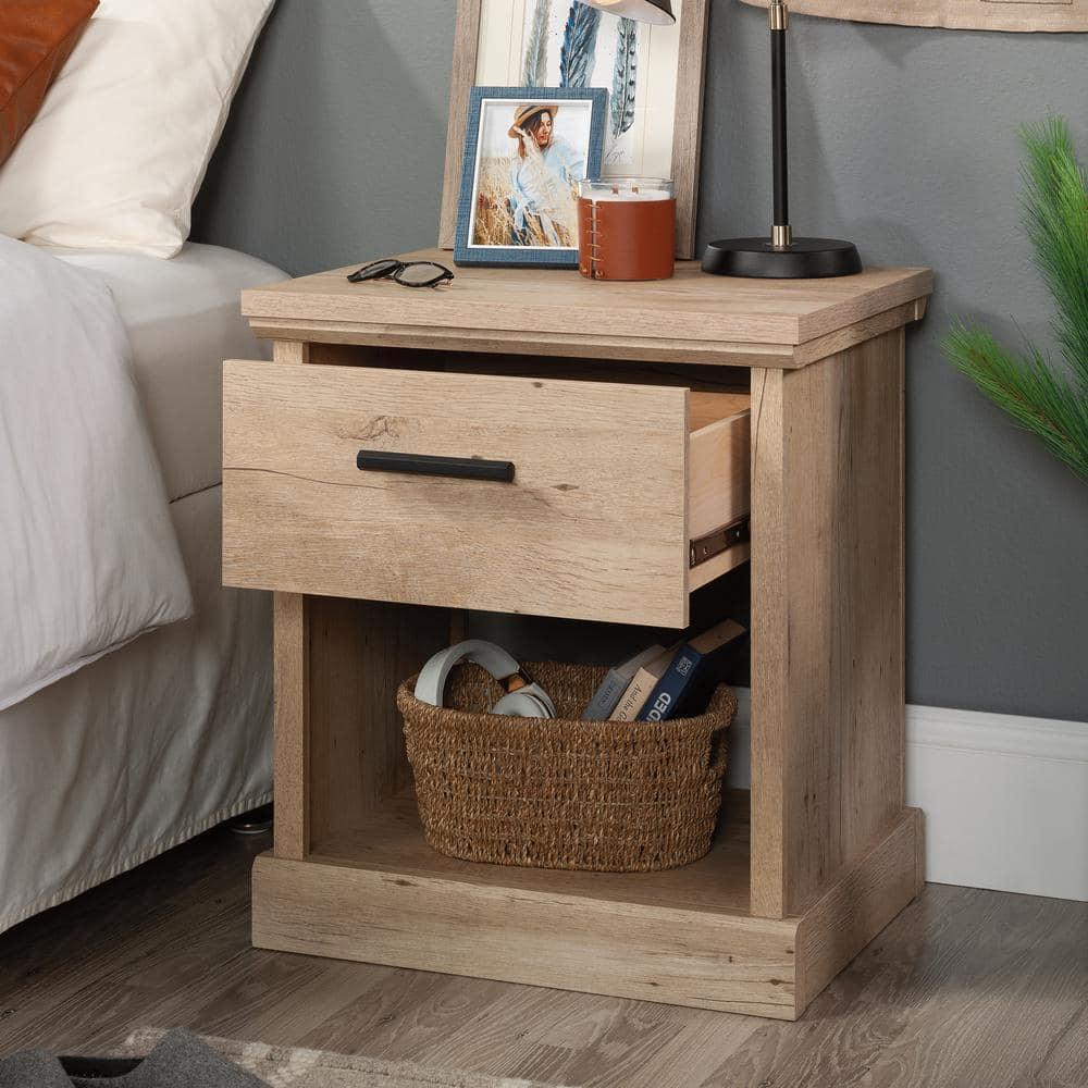 Sauder Aspen Post 22.99'' W Nightstand