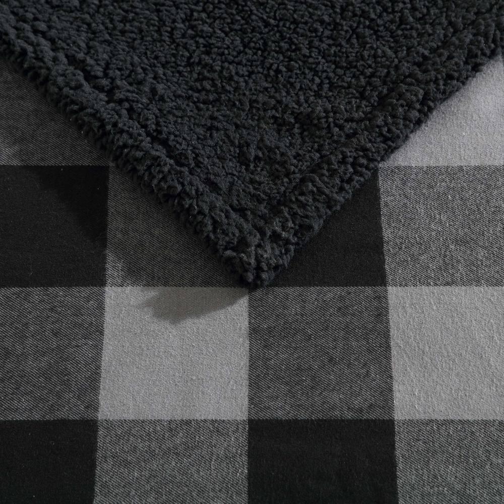 Eddie Bauer Eddie Bauer Cabin Plaid Flannel/Sherpa Throw Blanket