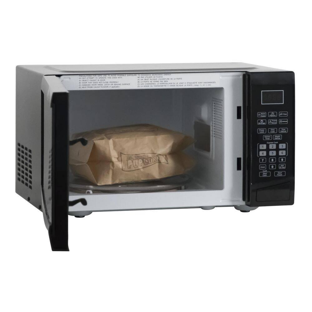 West Bend WBMW92B West Bend 0.9 cu. ft. Microwave Oven